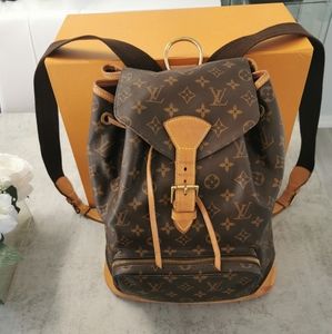 💯%Authentic LV Mono Backpack Size GM